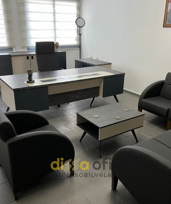 Teslimat Sola Masa 1